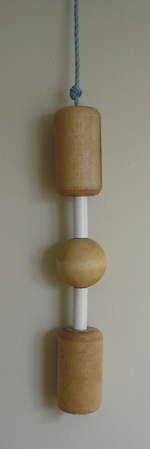 Pole hanging target 