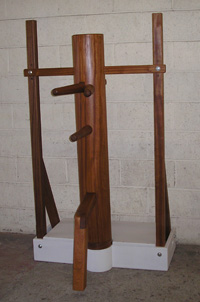 Sapele freestanding wooden dummy